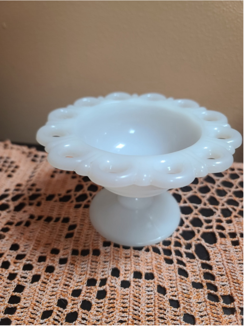 Vintage White Milk Glass Lace Edge Pedestal Candy Dish Compote 5" Bowl